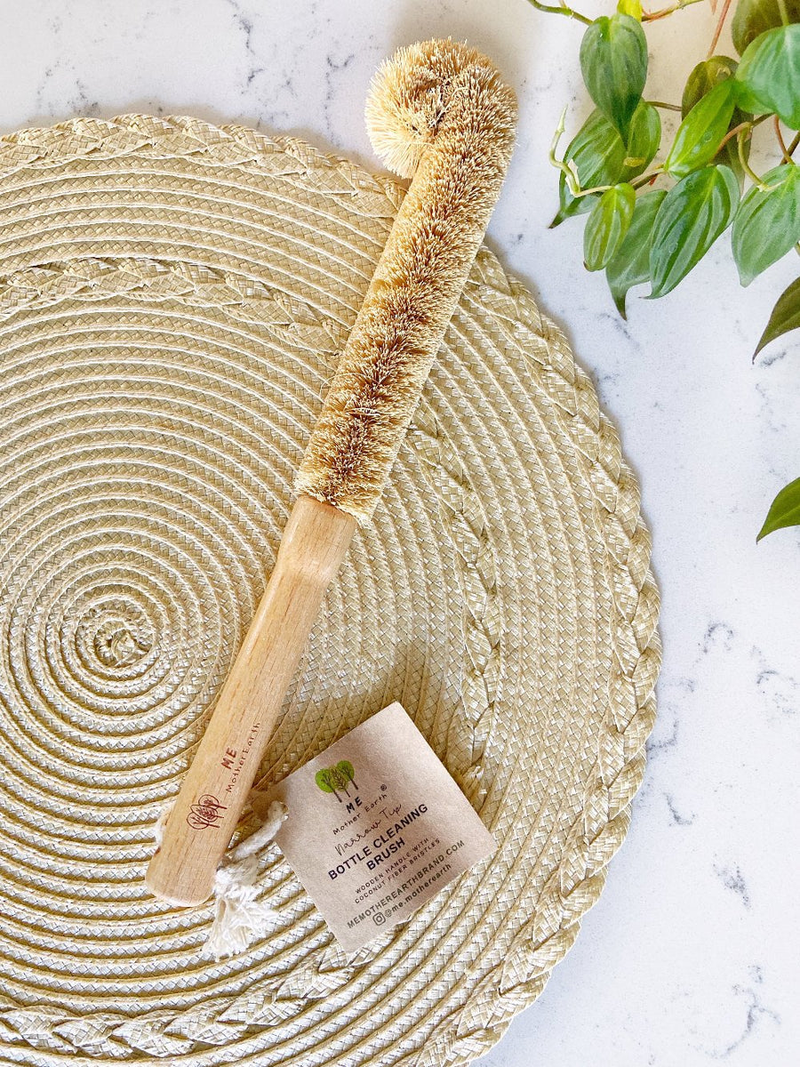 Drinkware Cleaning Brush/Wood handle and Coconut Bristles